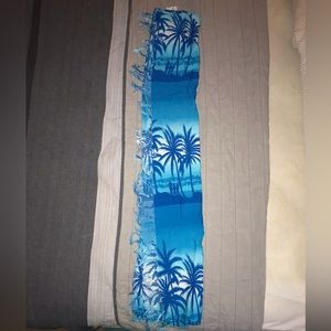 Sarong turquoise palm tree print